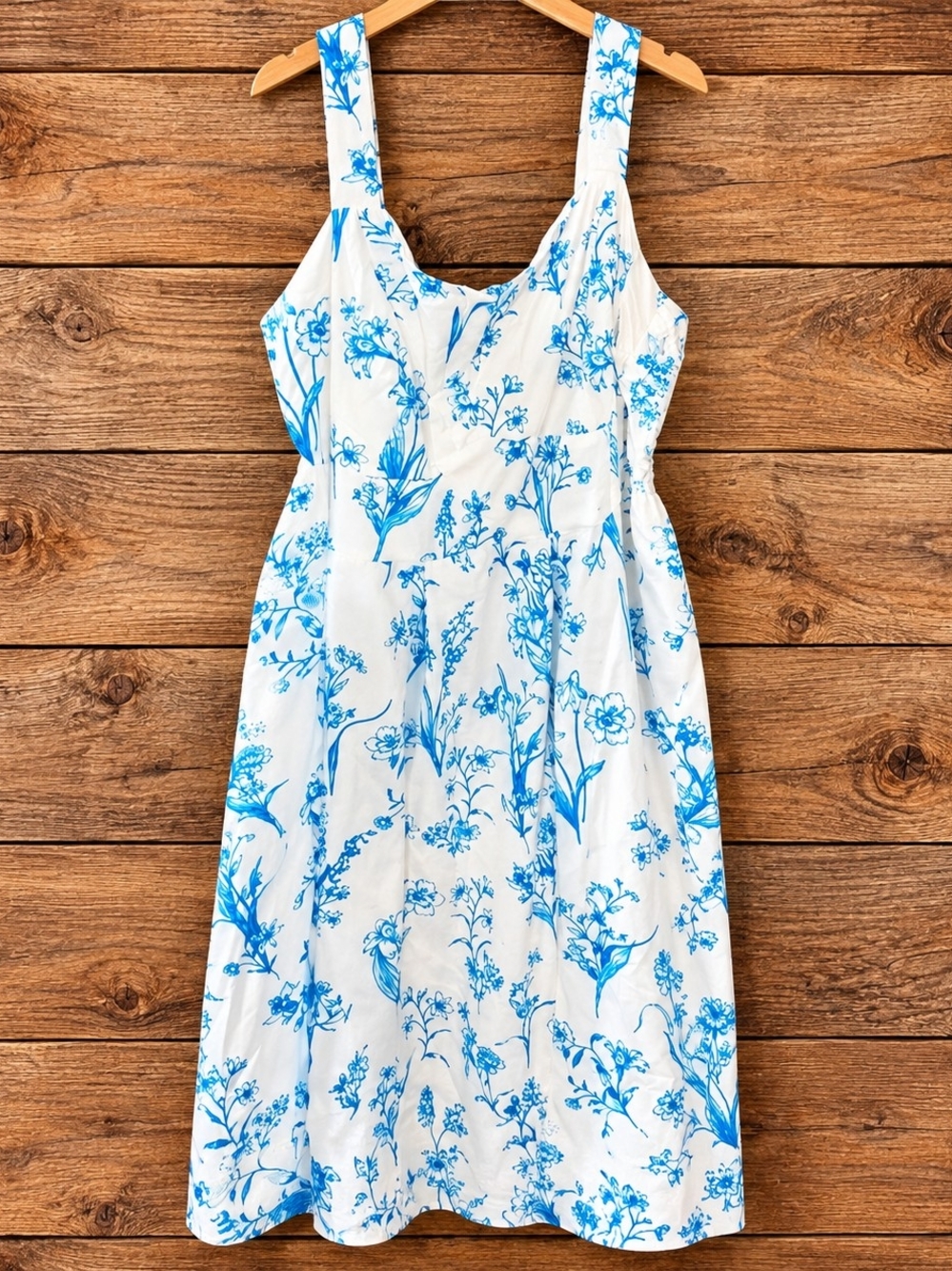 Blue Floral Print Sundress - Women's White & Blue Dress